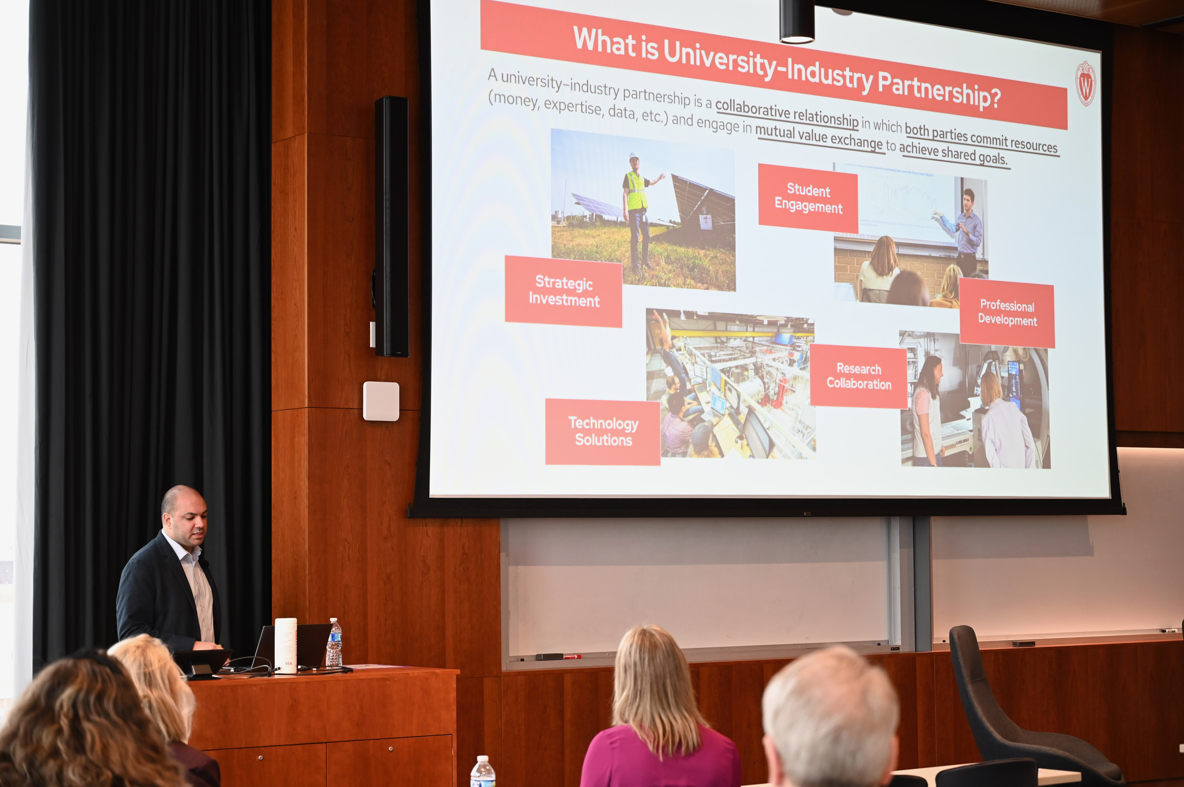 John Garnetti, OBE Managing Director, introduces participants to key university-industry partnership concepts.